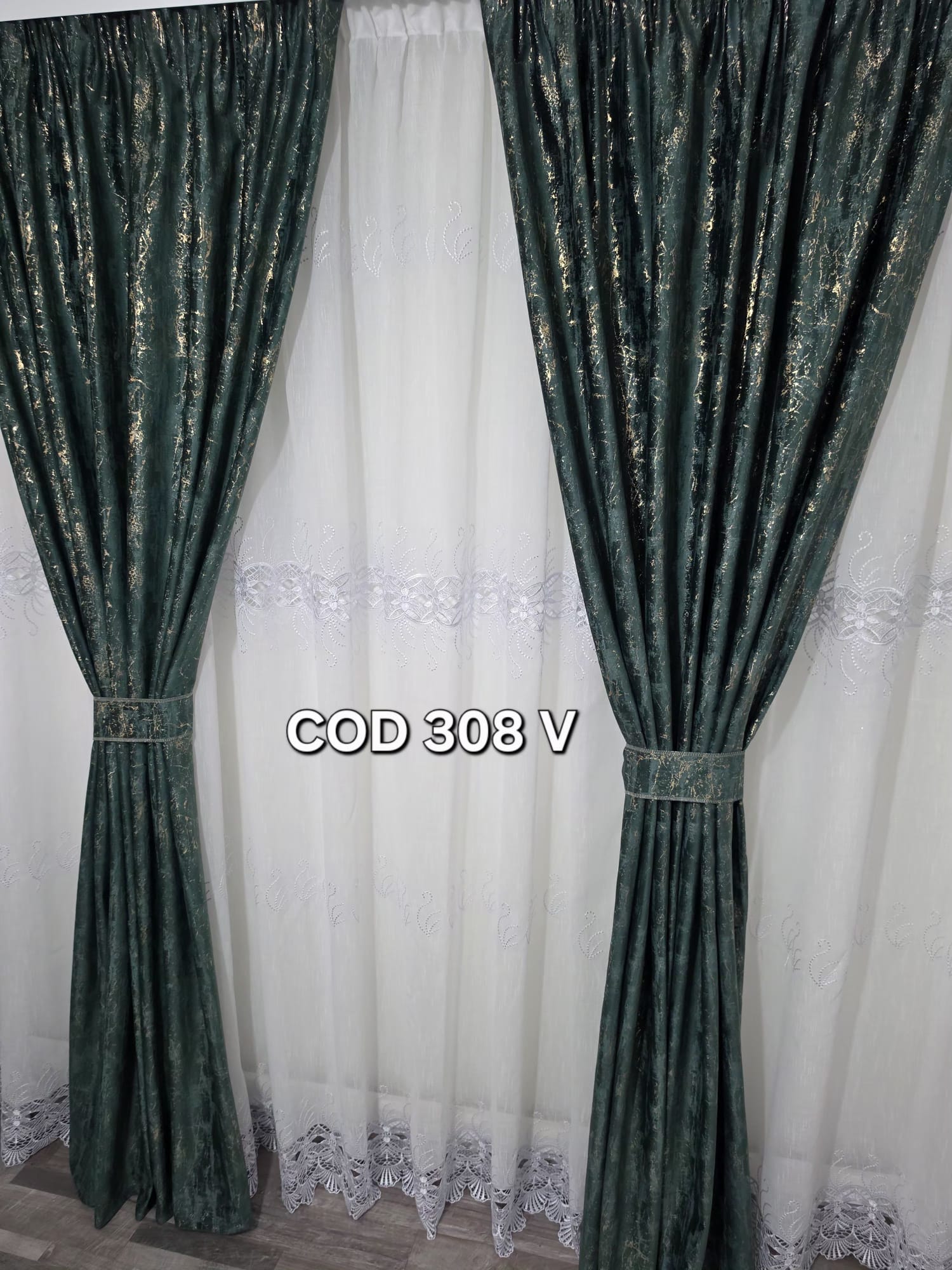 Set perdea flori cu broderie si draperie catifea cu model verde 308 v - imagine 2