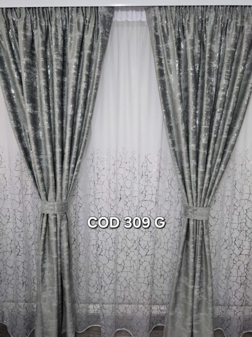 Set perdea insertii gri si draperie catifea cu model gri sclipici 309 g